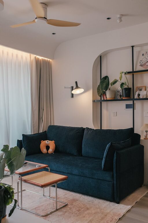 Tips for Creating a Cozy and Inviting Living Space in Any Home